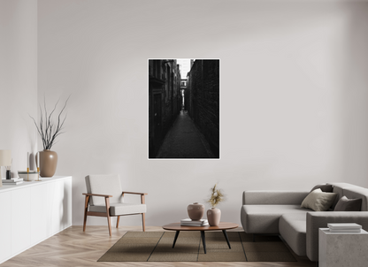 40 x 56″, Fine Art Print Anchor Close, Edinburgh